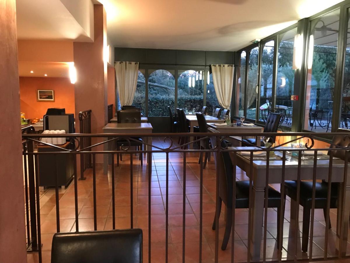 Hotel Restaurant Le Gardon - Pont Du Gard Collias Eksteriør billede